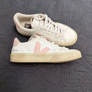 Veja Women's Cream and Pink Campo Sneakers